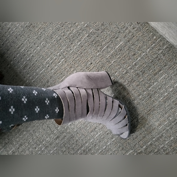 Sz 9 Brash ankle heel boots - Picture 1 of 3